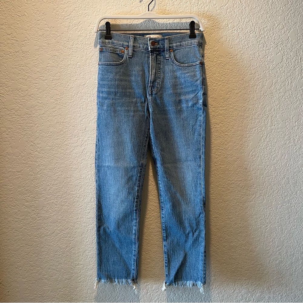 Madewell “The Perfect Vintage Jean” stonewashed raw hem jeans, size 26 P